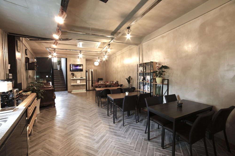 The Bay Guesthouse - Hostel Busan Extérieur photo